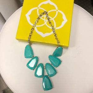 Kendra Scott necklace